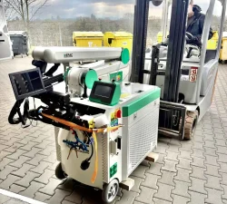 Laserschweißgerät mit dem Gabelstapler umsetzen