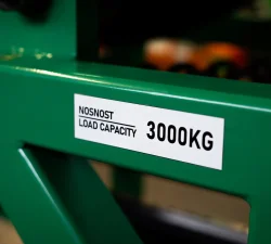 Traglastschild 3000 kg am mechanischen Werkzeugwender KCA 3000
